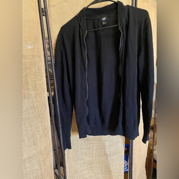 Knitted Zip Up Sweater - Picture 3 of 9